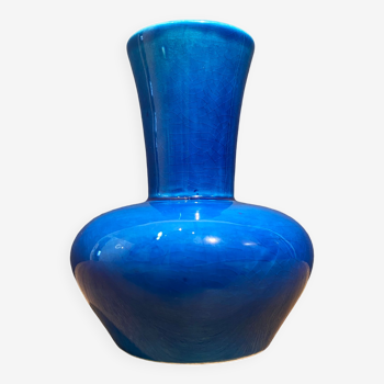 Vase signé en faïence bleue turquoise