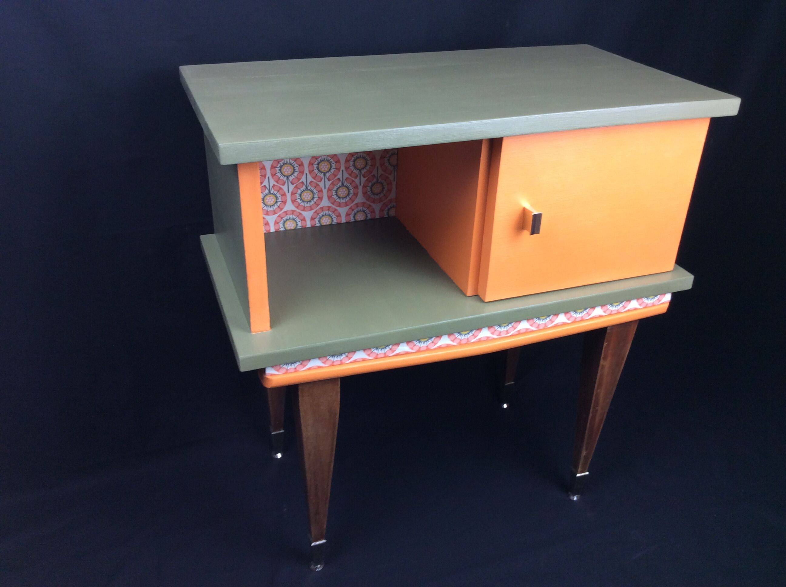 Table de chevet années 60 relookée | Selency