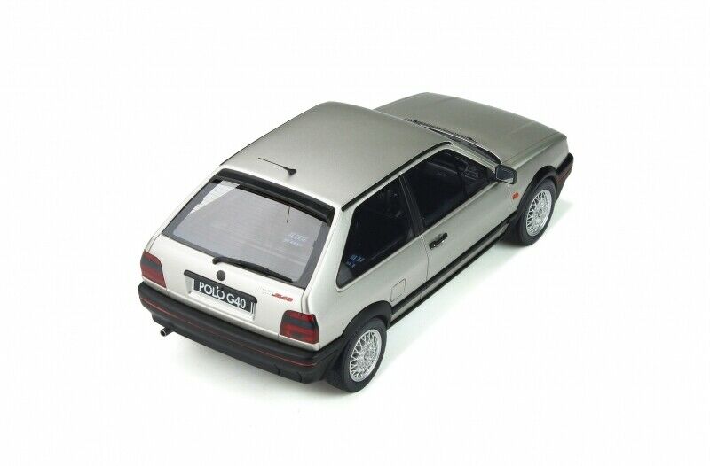 Volkswagen polo mk.2 g40 (1994) 1/18 ottomobile