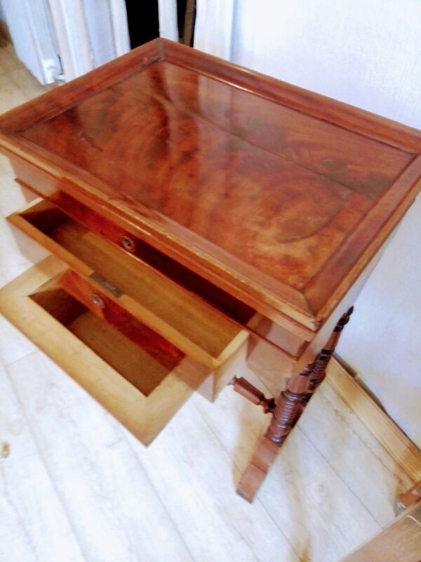 Travailleuse Louis Philippe en acajou