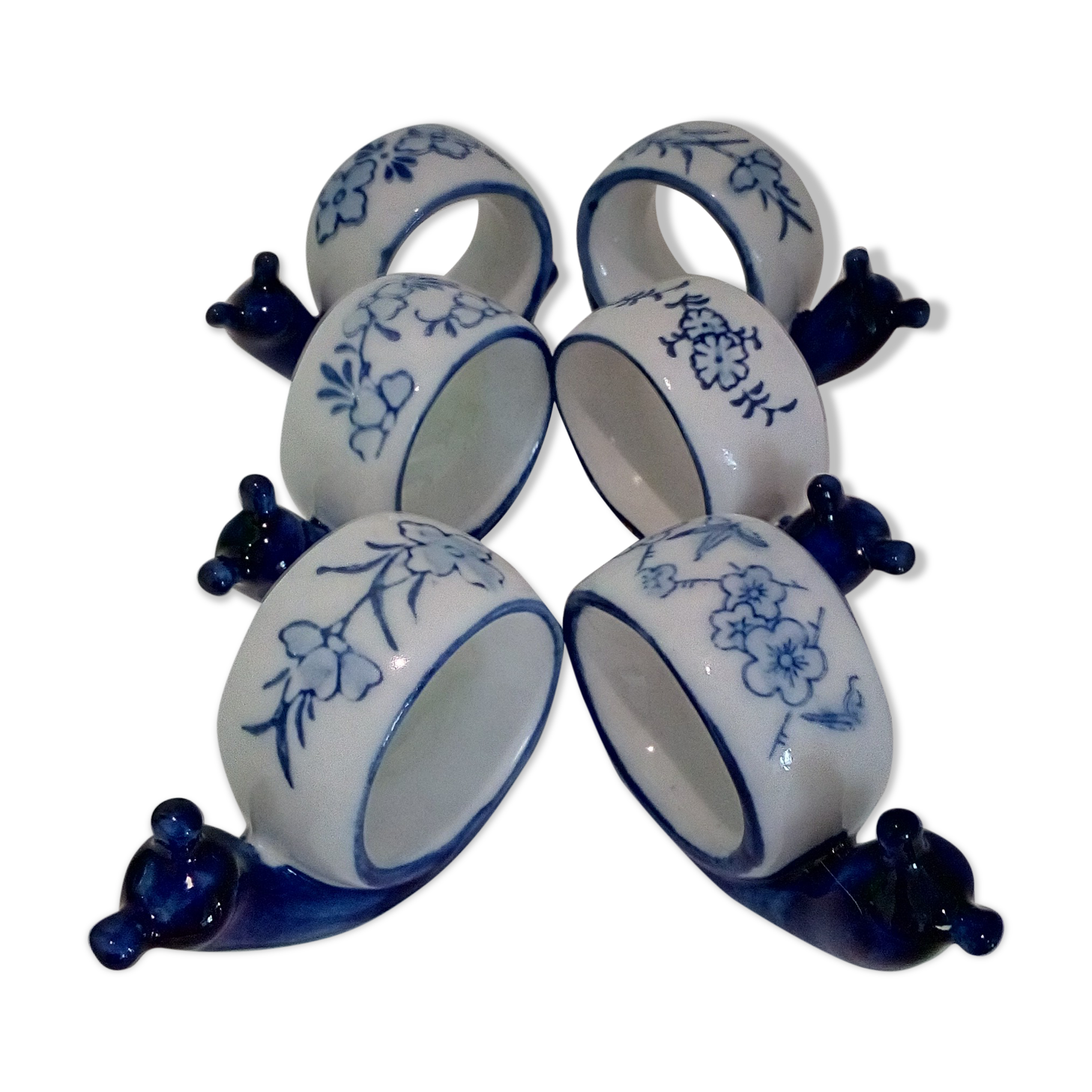 Set of 6 rounds of blue ceramic snail towel