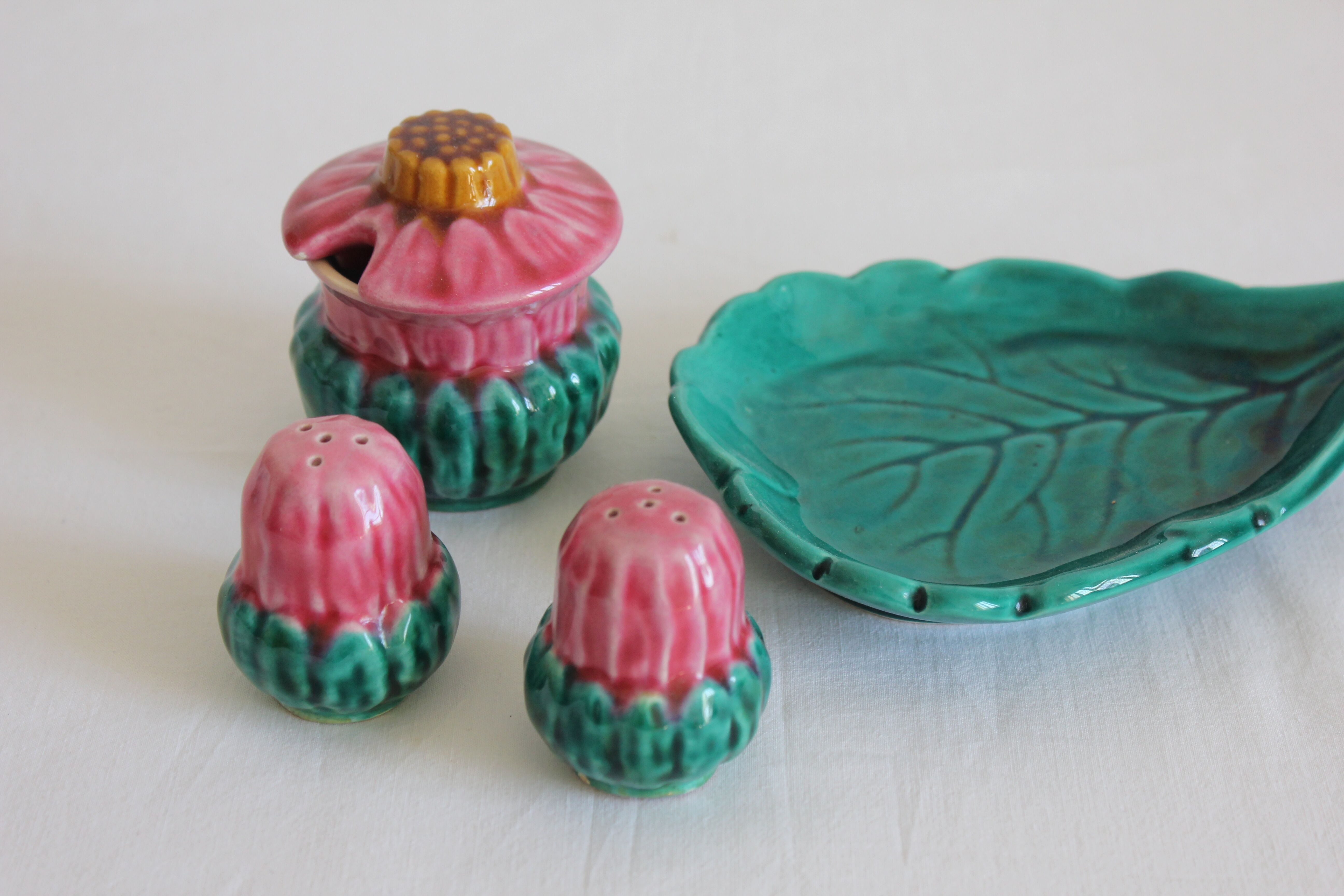 Set with salt, pepper and mustard condiments in vintage slurry