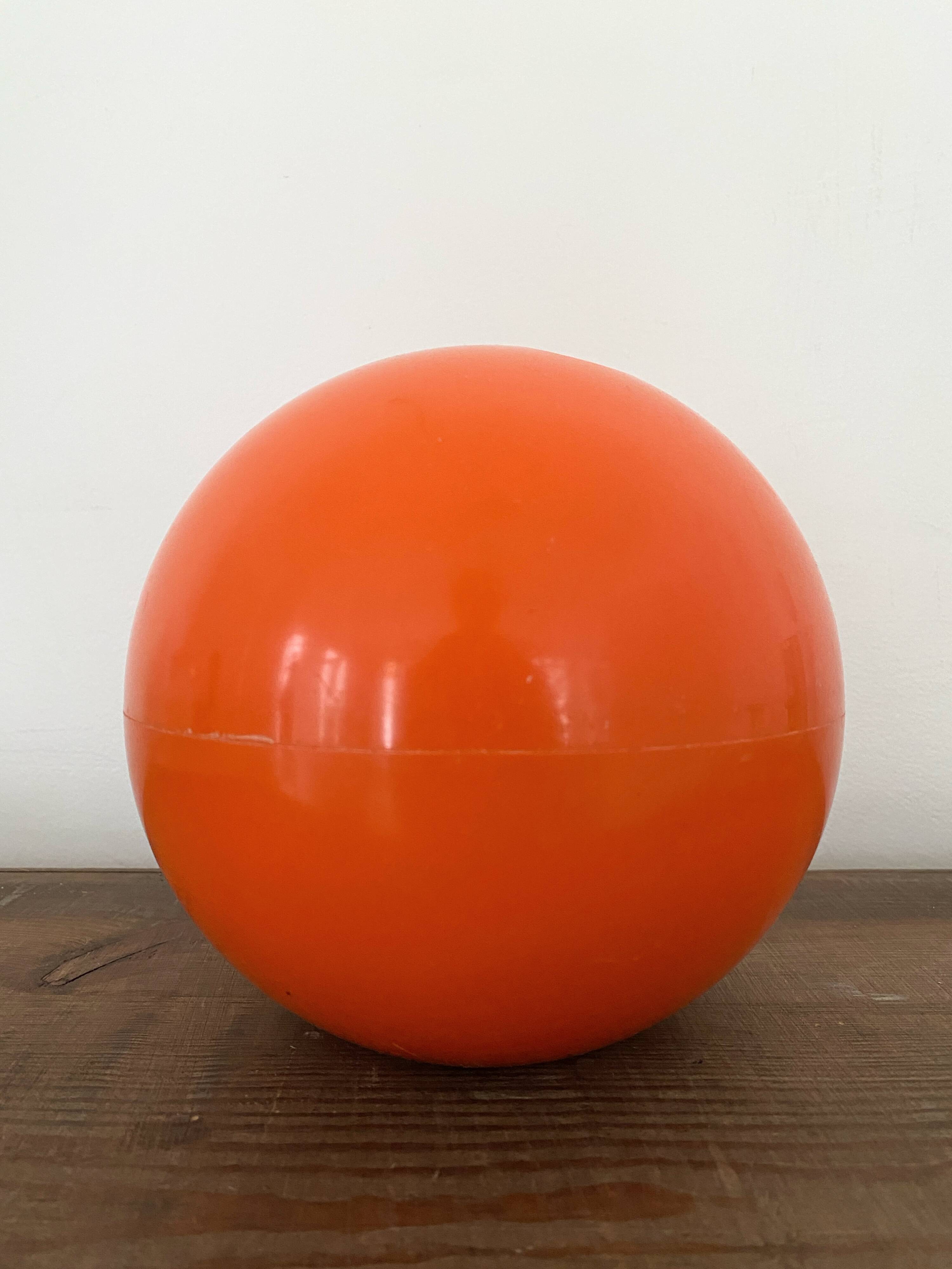 Vintage orange bucket in the shape of a FASYL bowling ball, diameter 18 cm