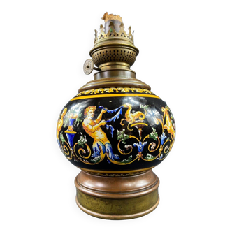 19th century lamp base in Gien earthenware, Italian Renaissance decor on a black background