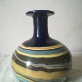 Mud ball vase in melee earth