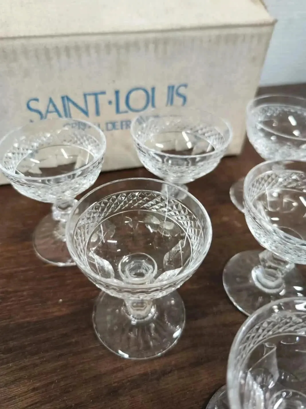 Set of 6 crystal digestif glasses from Saint Louis Trianon.