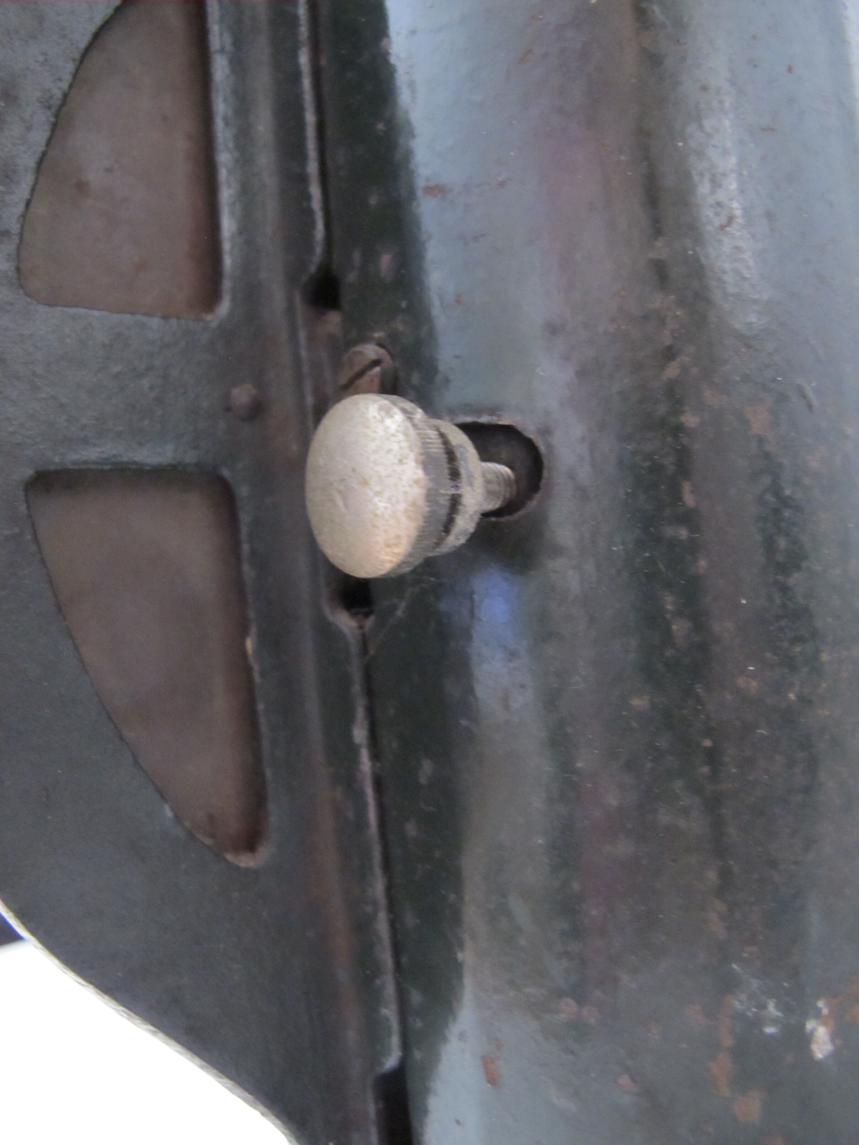 Ancient libra in english iron 1920s