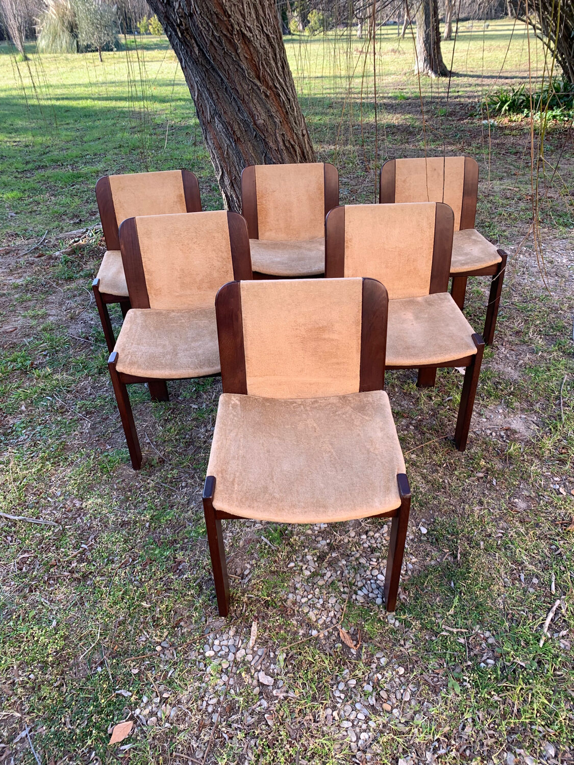 Series of 6 70s Scandinavian style chairs