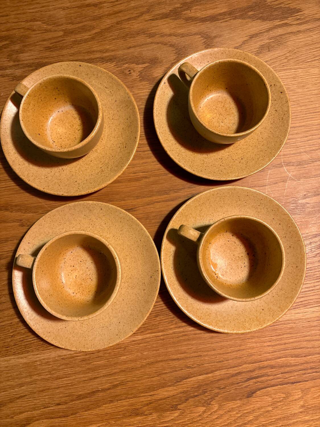 4 vintage stoneware cups