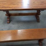 Farmhouse table and its 2 benches