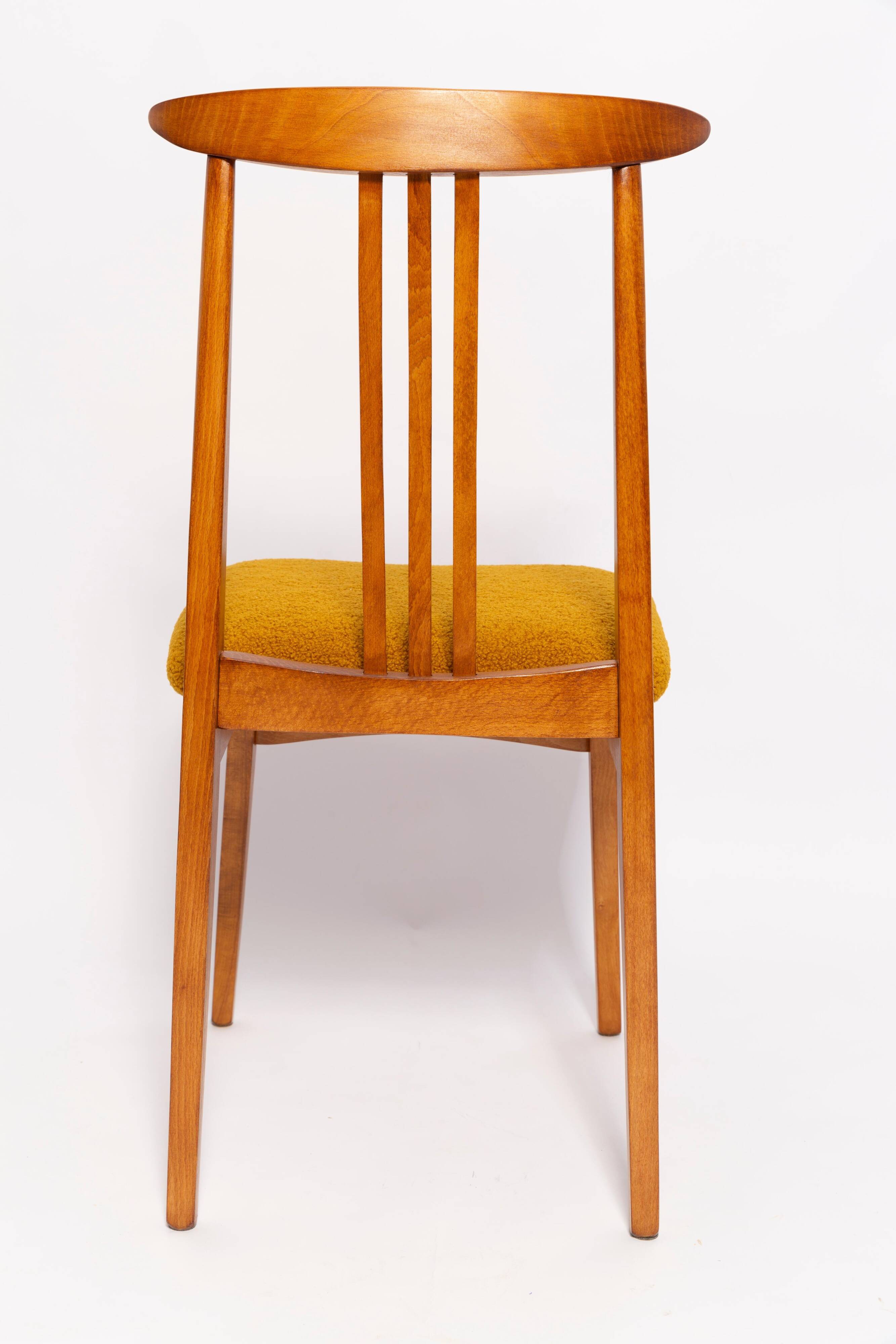 Ochre Bouclé Chair Mid-Century, Medium Wood, M. Zielinski, Europe 1960s