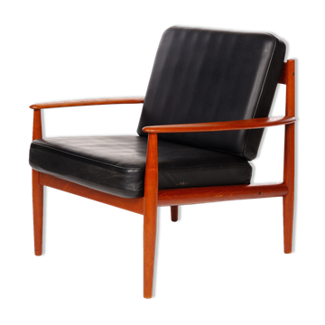 Armchair by Grete Jalk, France Son, cowhide leather and vintage teak from the 1960s
