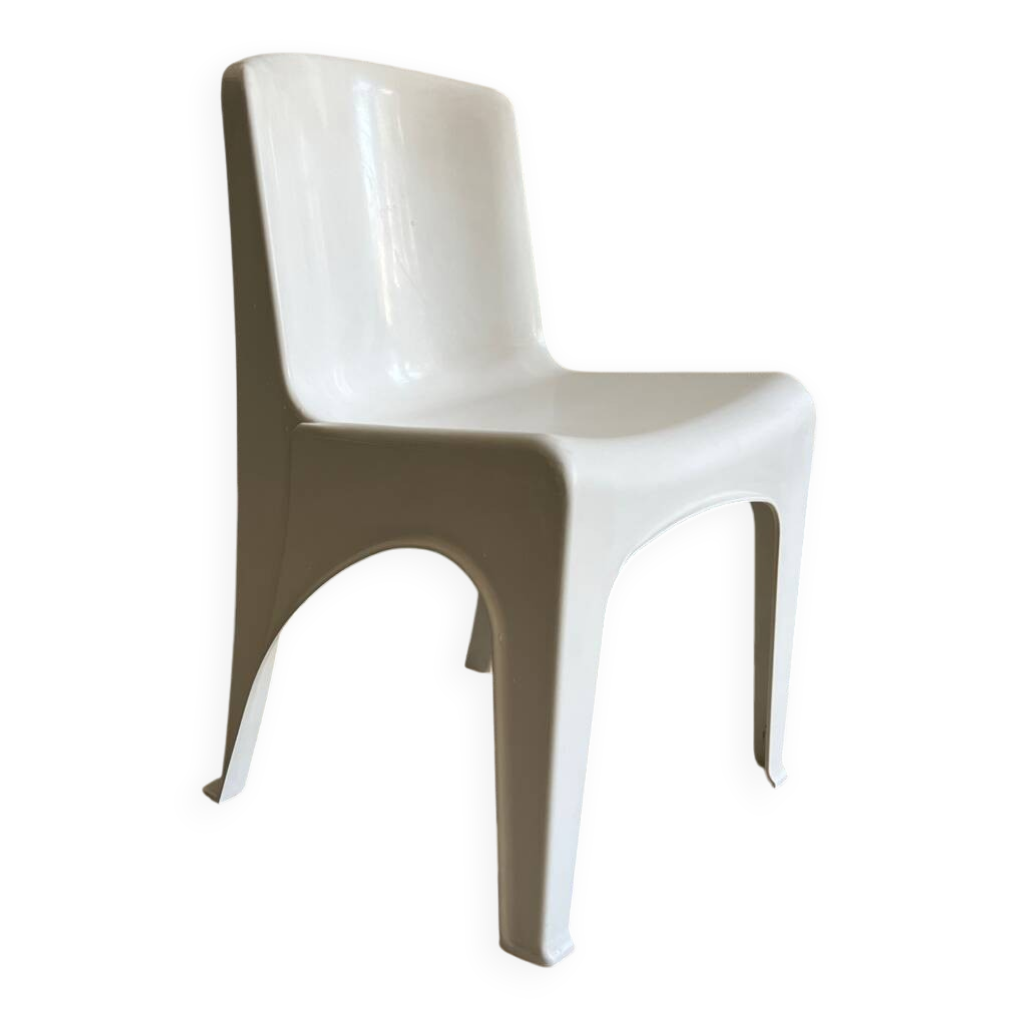 Gilac 1970 design monobloc chair