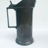 Tin measuring pitcher