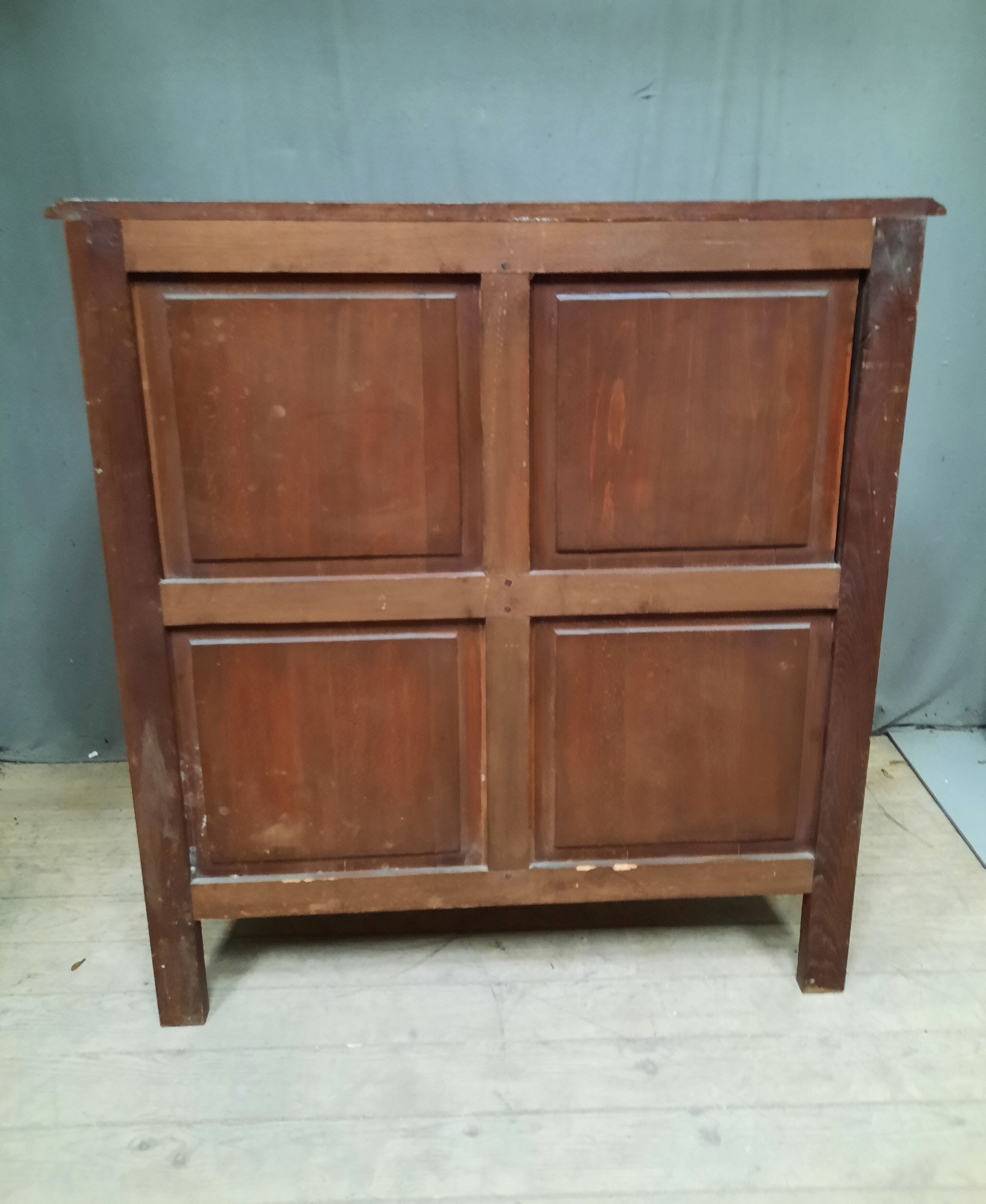 Etagere en chene style Louis XV