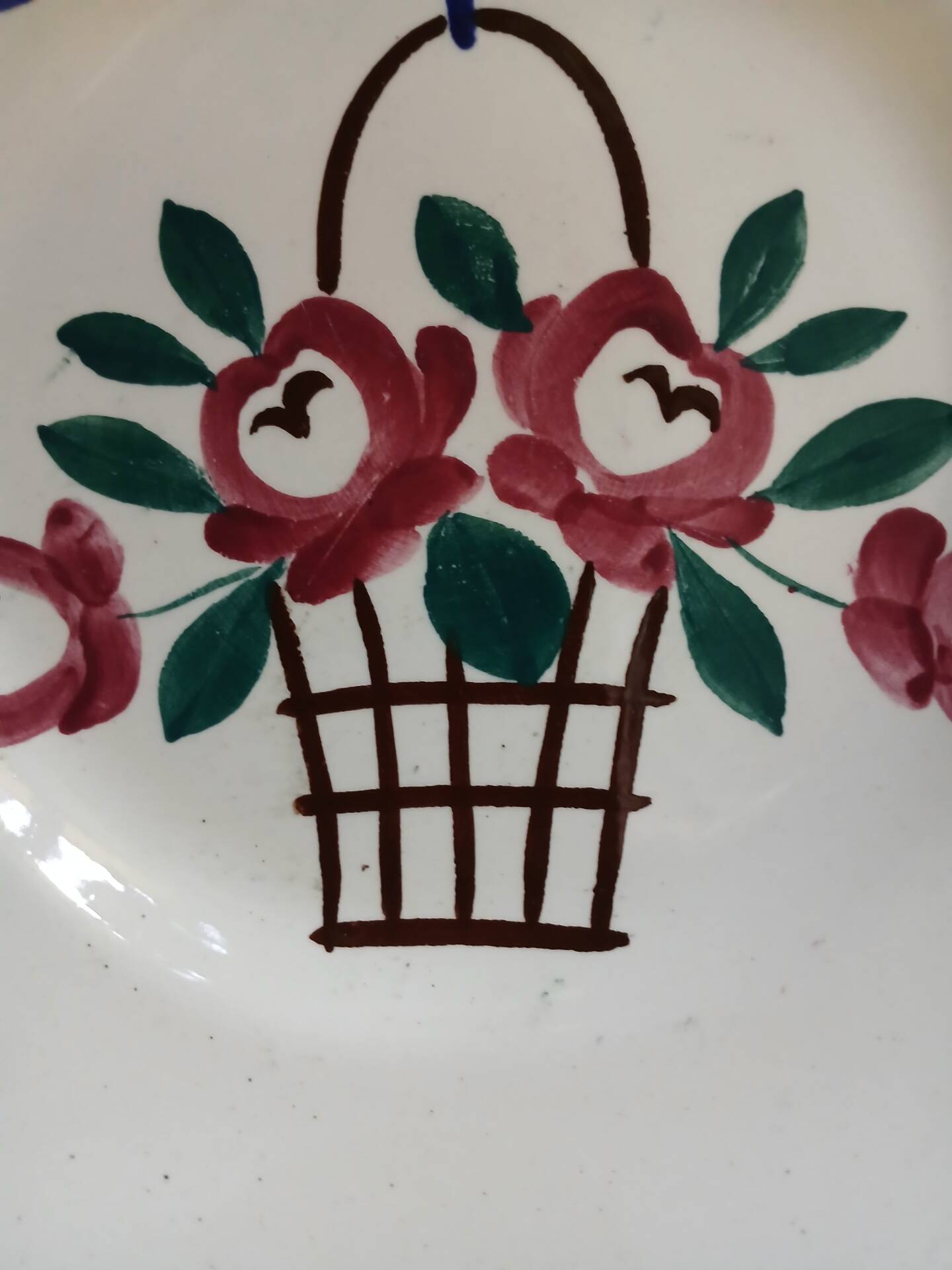 4 antique Longchamp dessert plates