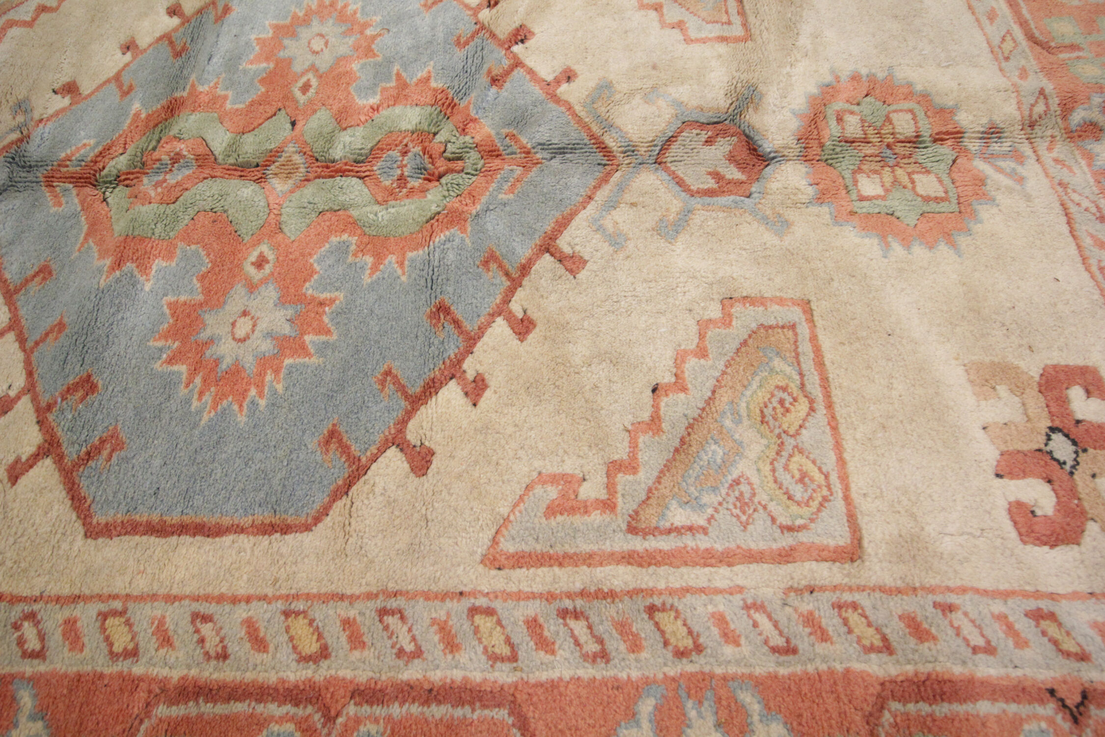 Handwoven antique turkish carpet, classic wool rug- 145x220cm