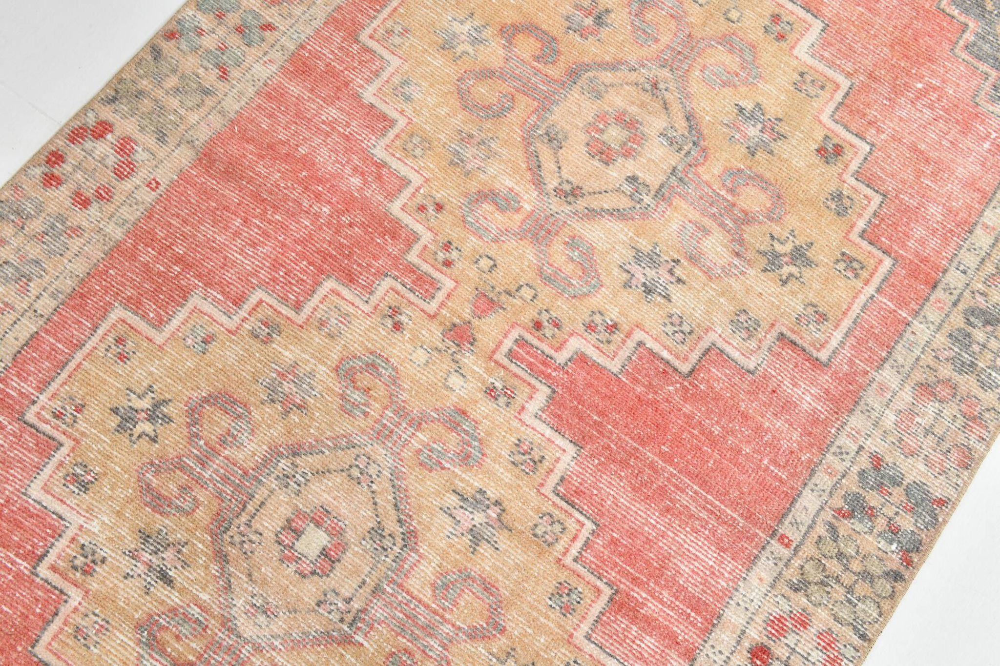 4x8 Red Geometric Turkish Rug 127x247Cm SK 22752