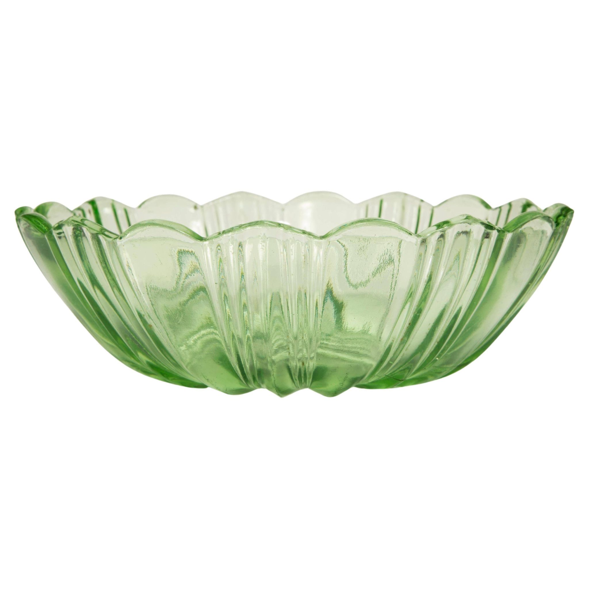 Vintage green decorative plate with flowers from the mid-century, Italy, 1960s.