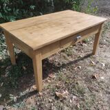 Table basse ancienne avec tiroir
