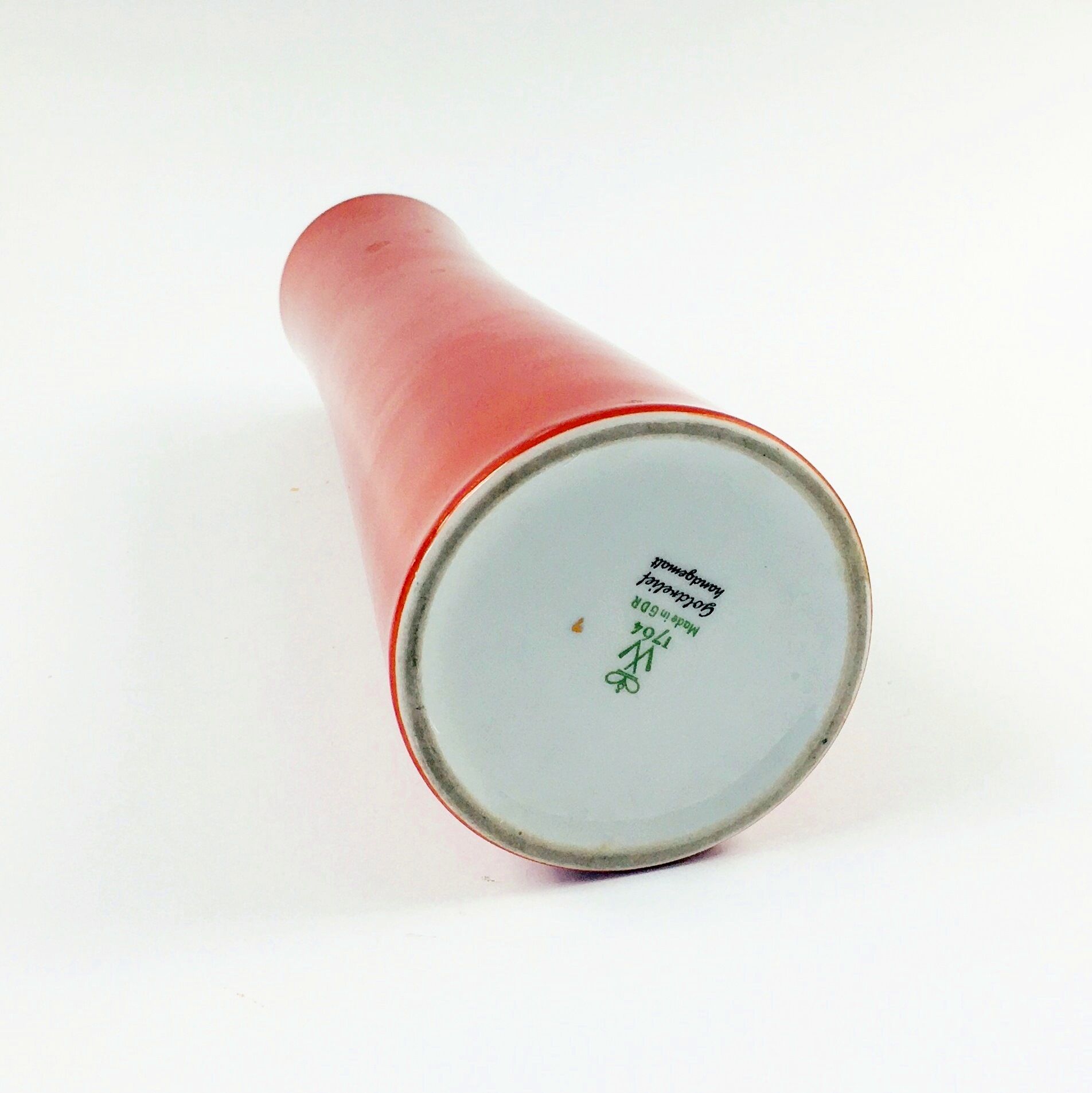 Hand painted porcelain vase from wallendorf (east germany, 1960s/70s)