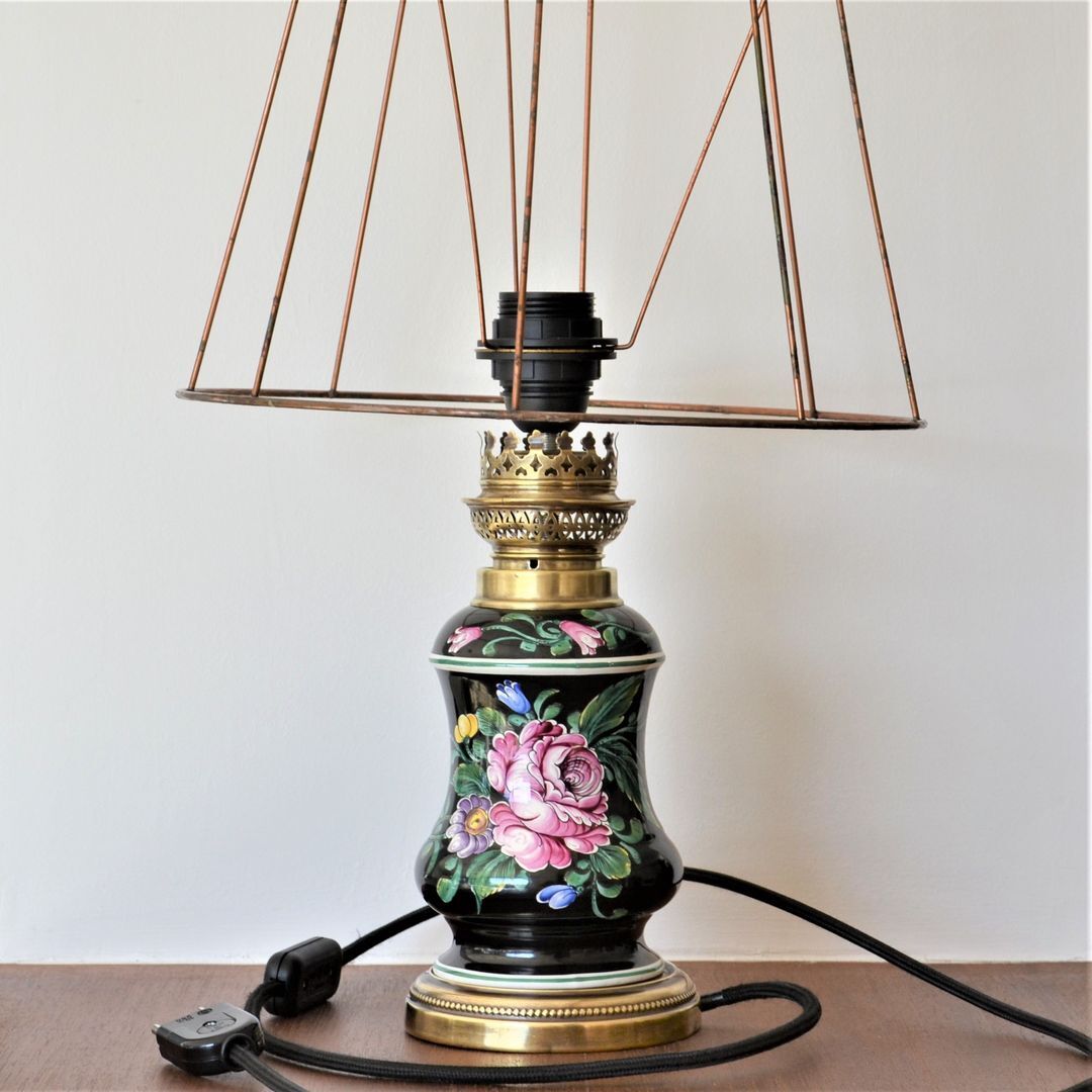 Pied de lampe en faïence de clamecy décor fleurs
