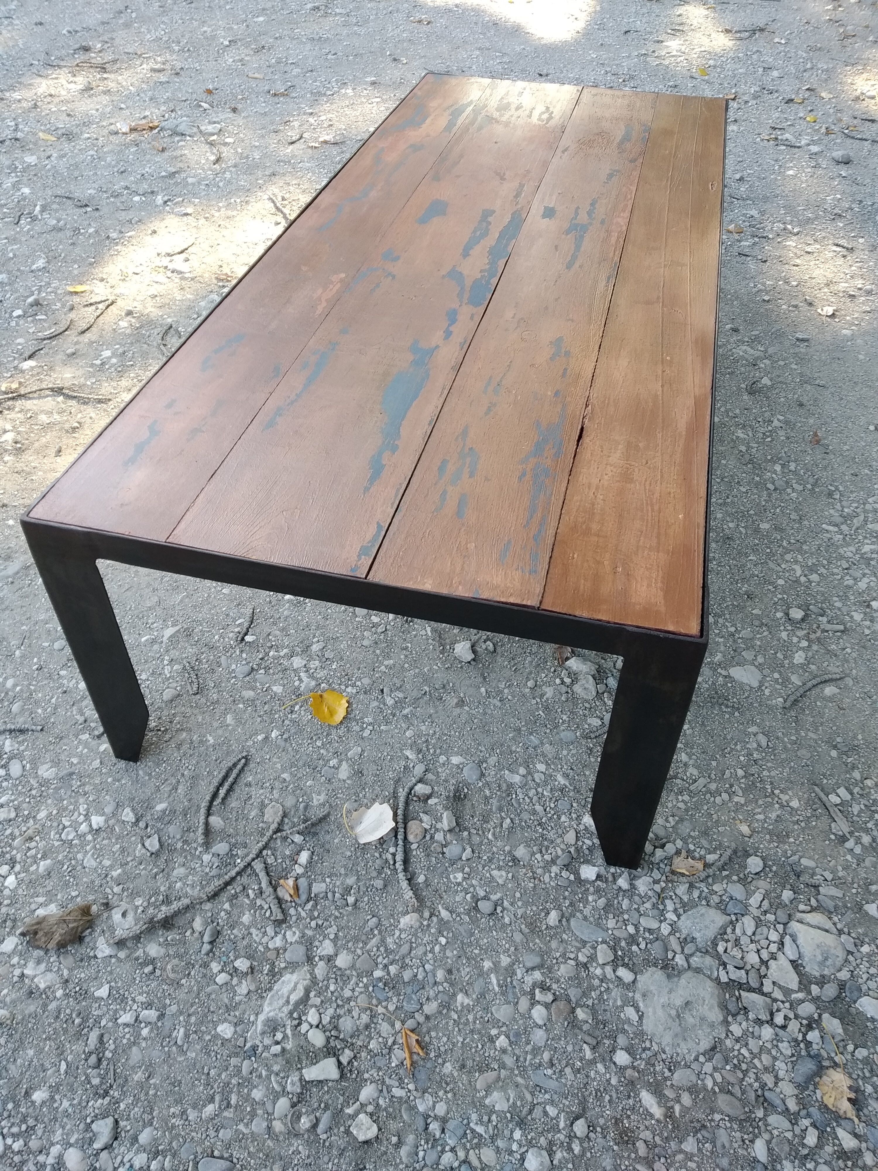 Workshop lounge table