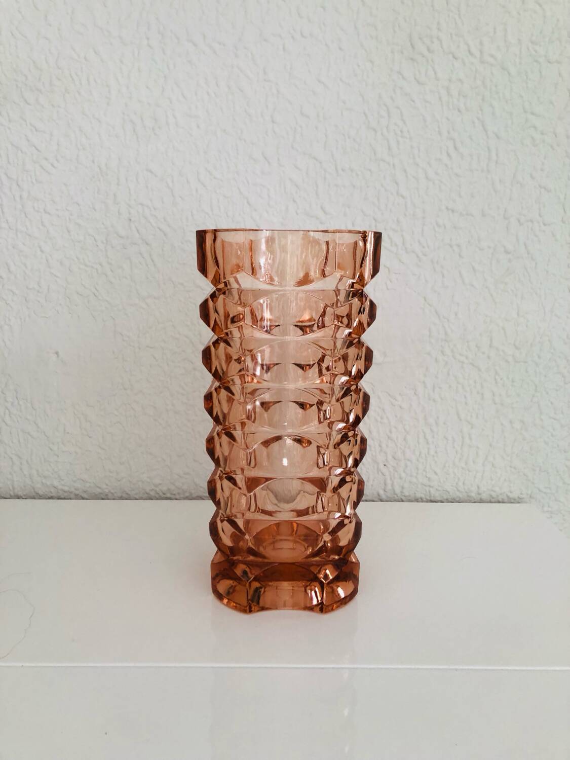 Large vintage vase textured pastel pink glass – Made in France