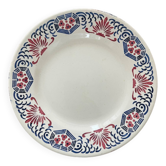 Choisy Le Roi iron earth plate