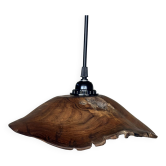Small pendant light in corrugated teak leaf (Small D:30 H:20)
