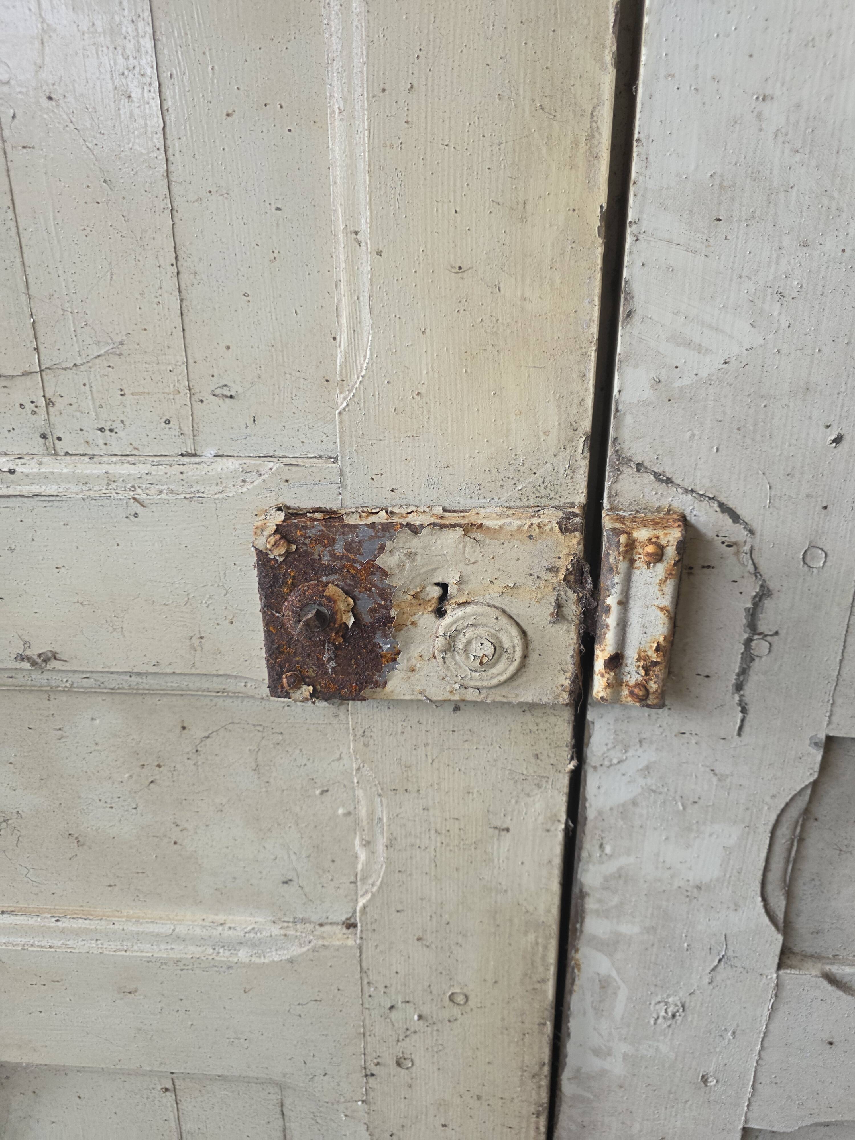 4 old partition doors