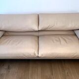 Maralunga leather sofa by Cassina