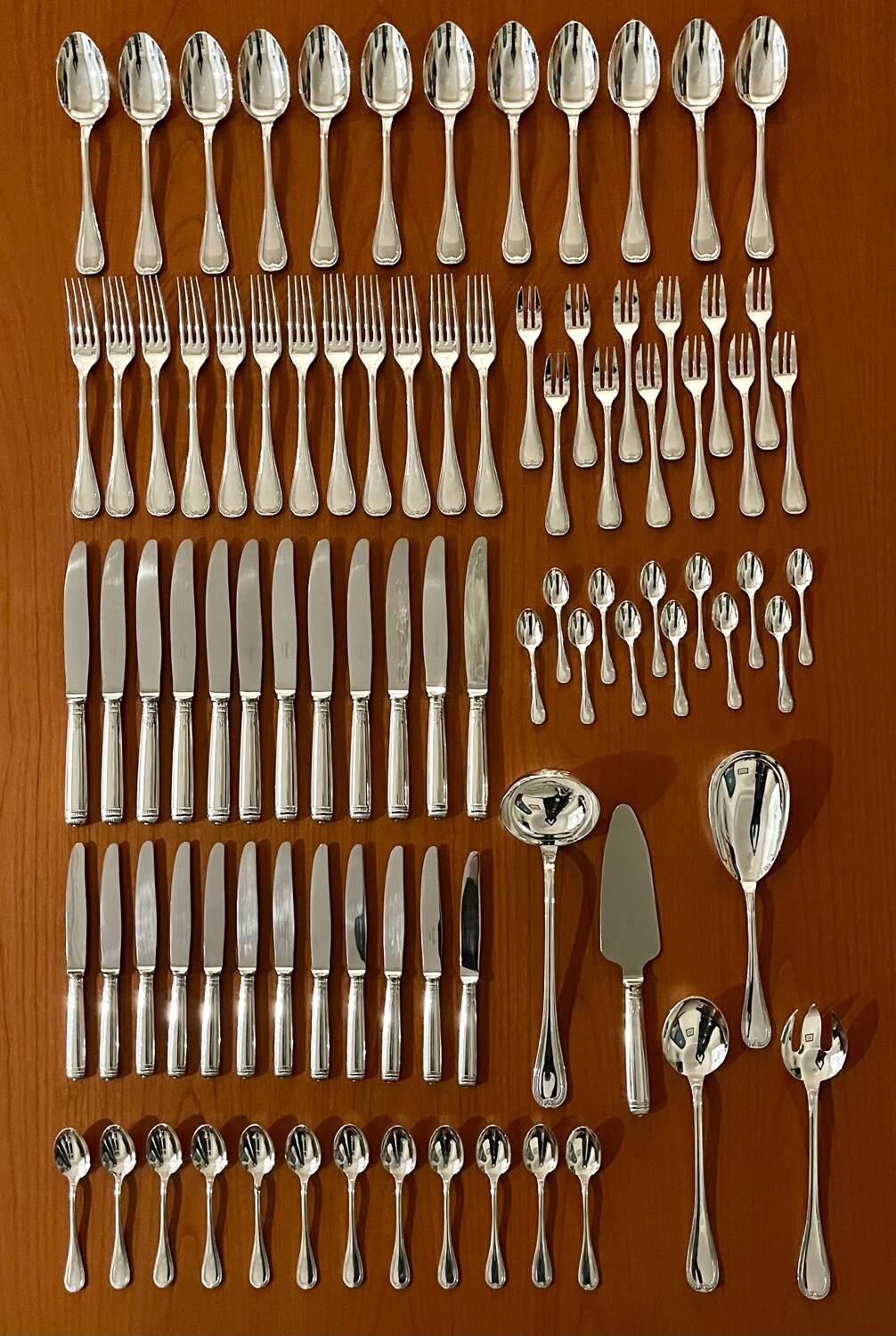 Christofle malmaison cutlery 88 pieces new condition