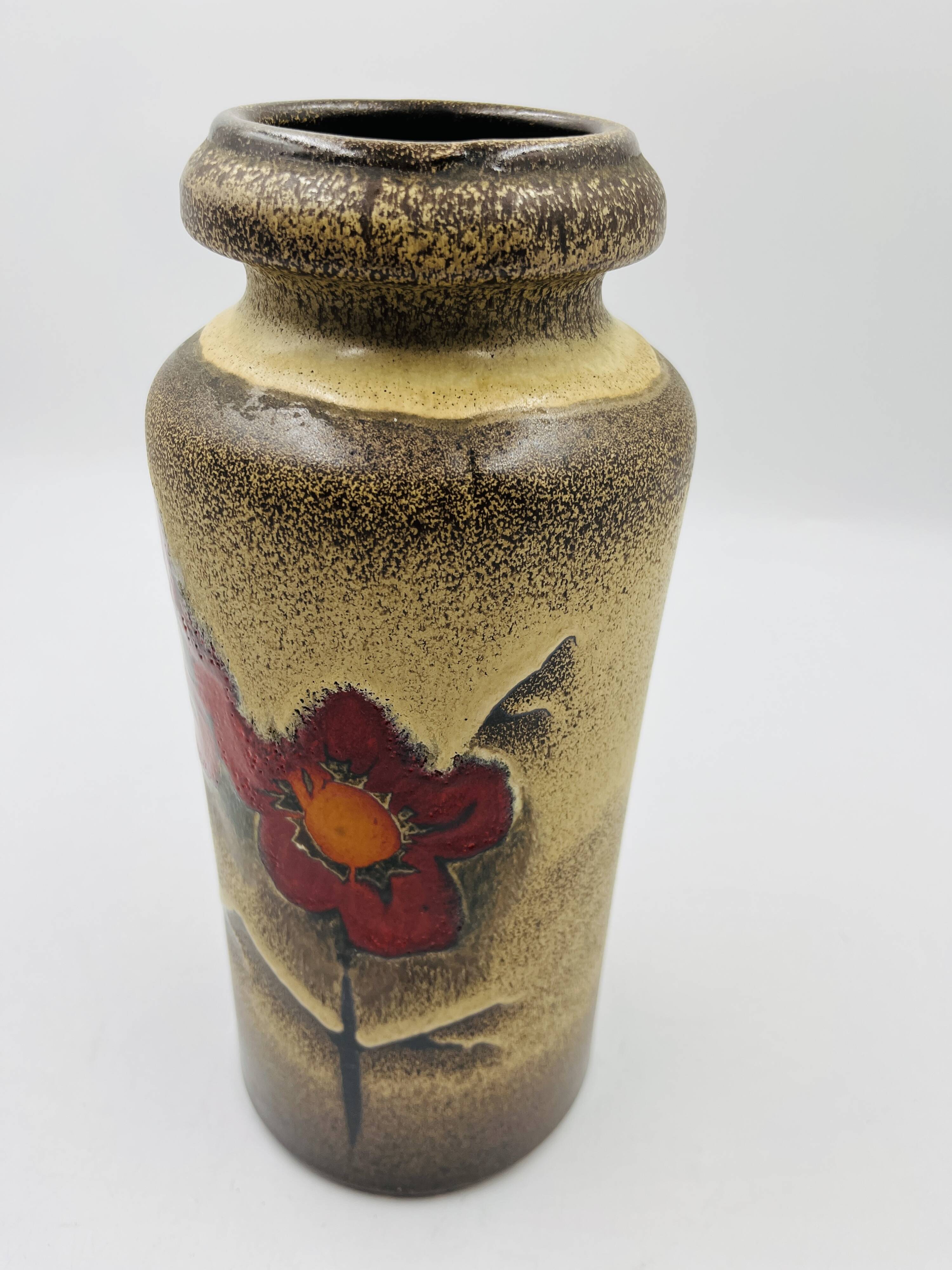 Scheurich vase shape 517 floral decoration by Heinz Siery