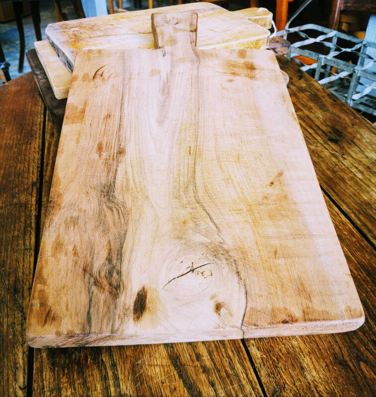 Wooden cutting board