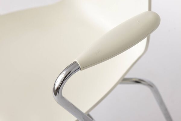 Chaise Maui Kartell   Design de Vico Magistretti   Chaise italienne   Années 1990