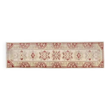 Tapis de couloir Oushak vintage en laine fait main beige et rose