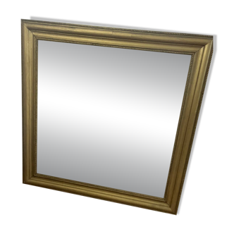 Square mirror