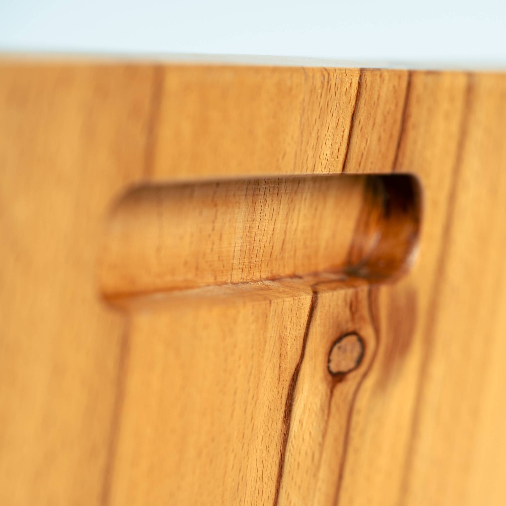 4 Zig Zag Ashwood Modernist Chairs after design Gerrit Rietveld, De Stijl 1930's