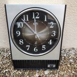 Jaz wall clock