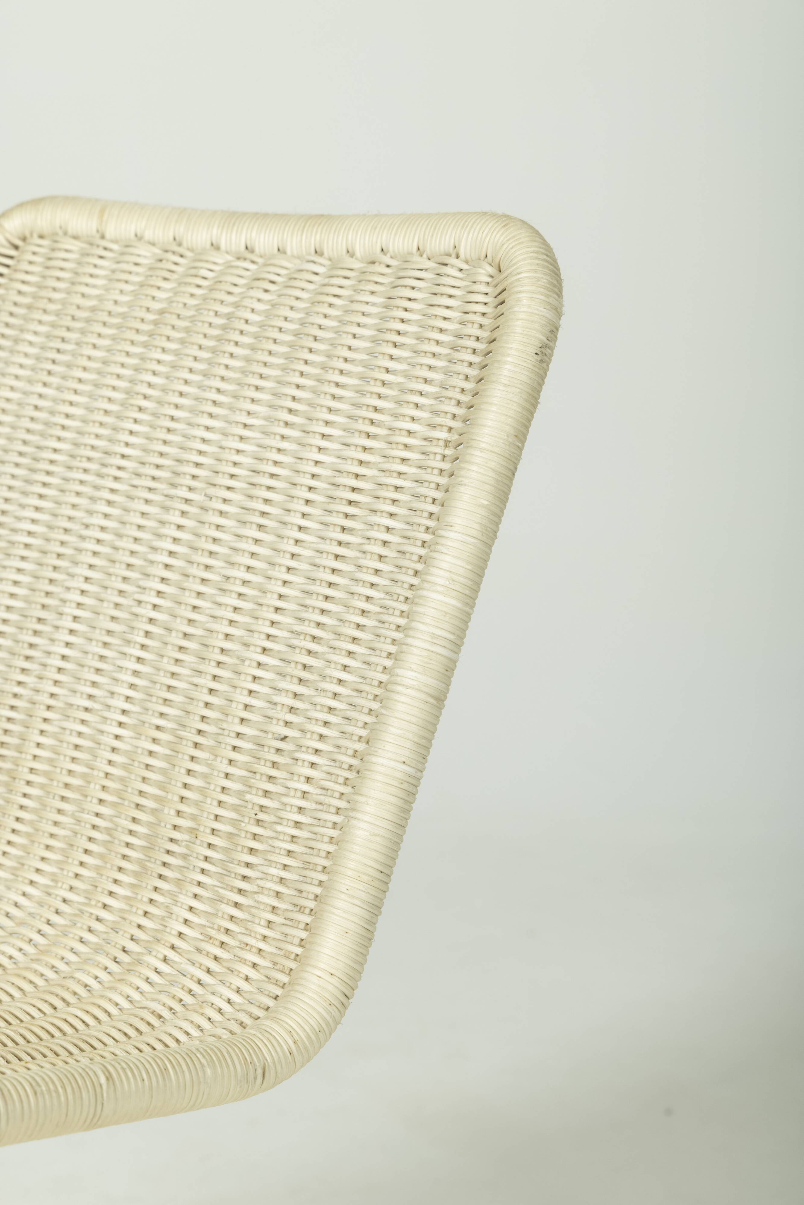 Bauhaus "MR10" chairs by Ludwig Mies van der Rohe, Tecta edition circa 1990