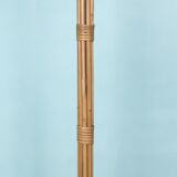 Rattan lamppost