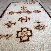 Tapis vintage berbère marocain fait main – 74 x 136 cm - 1c1004