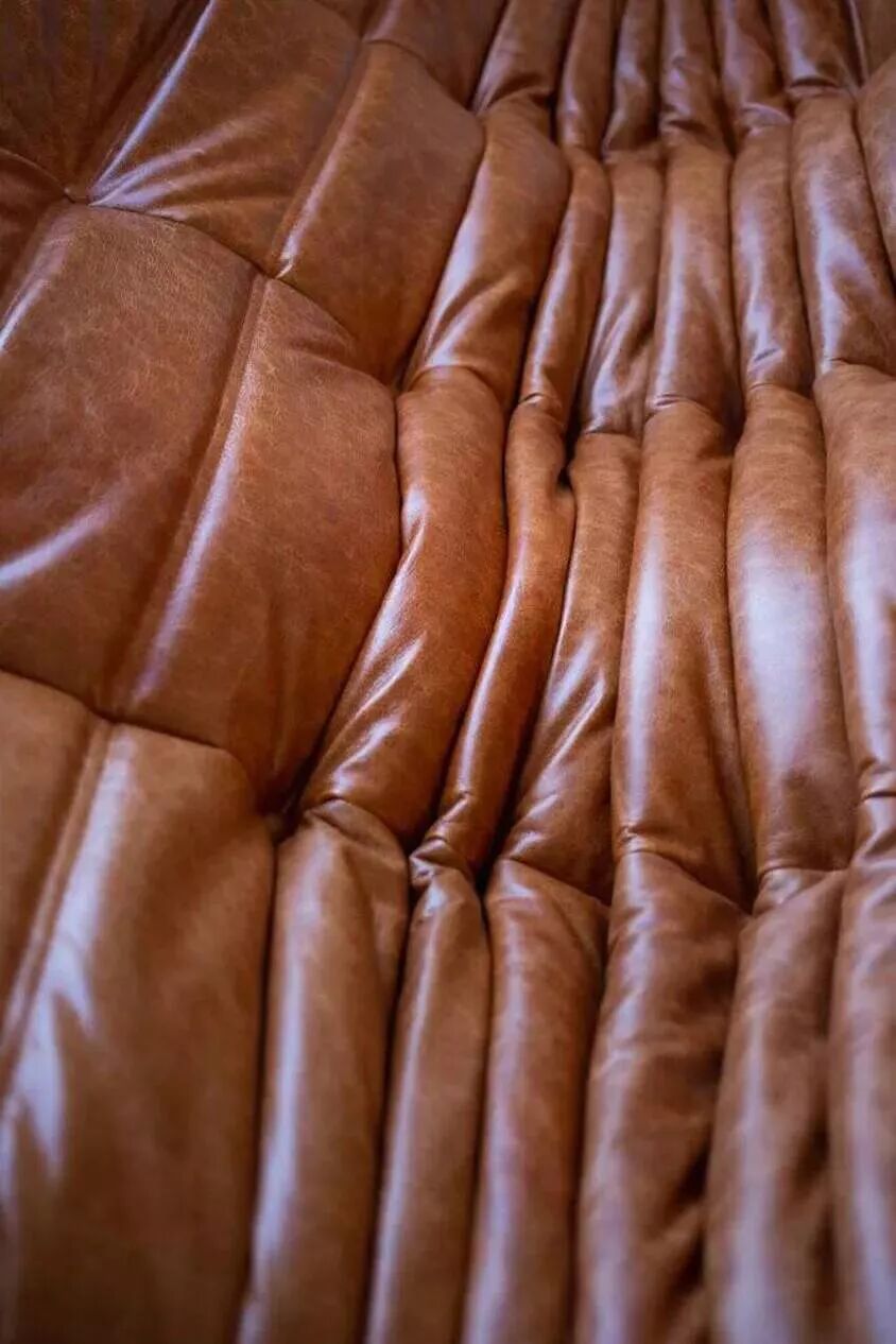3-seater Togo sofa in pin leather, designed by Michel Ducaroy for Ligne Roset