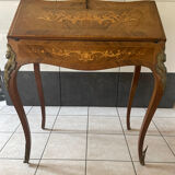 Louis XV style speed bump