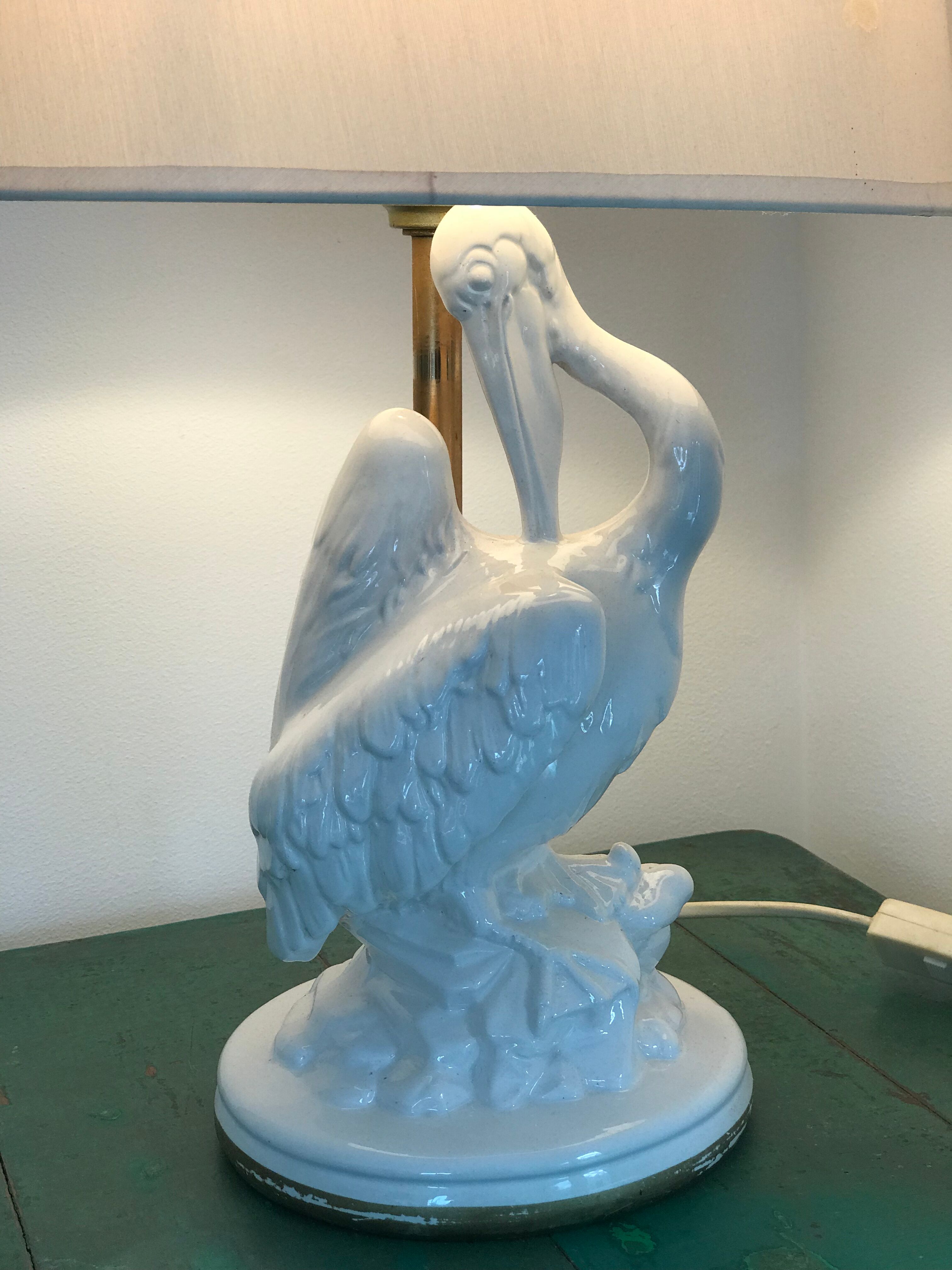 Lampe ancienne forme de Pélican