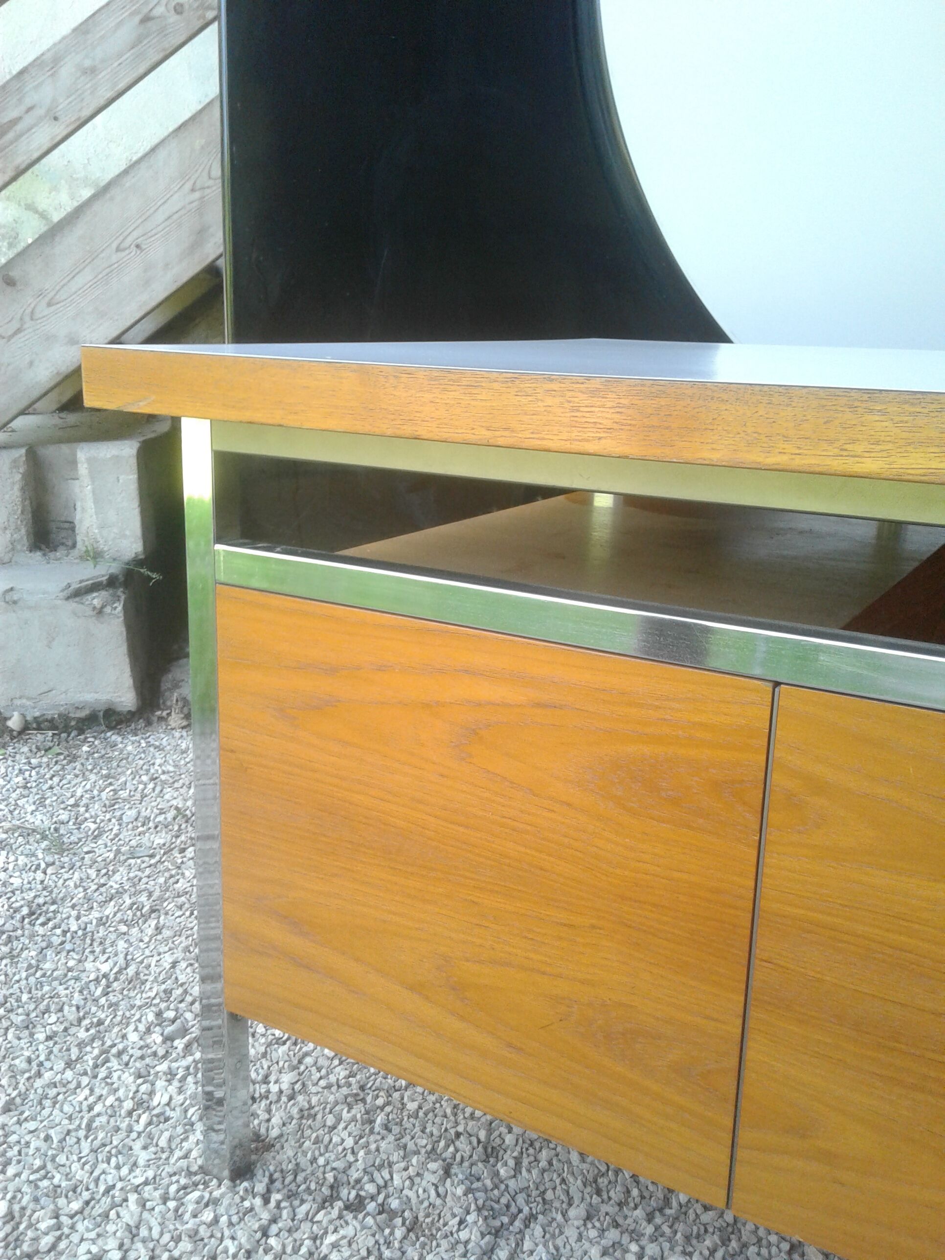 Georges Frydman EFA desk