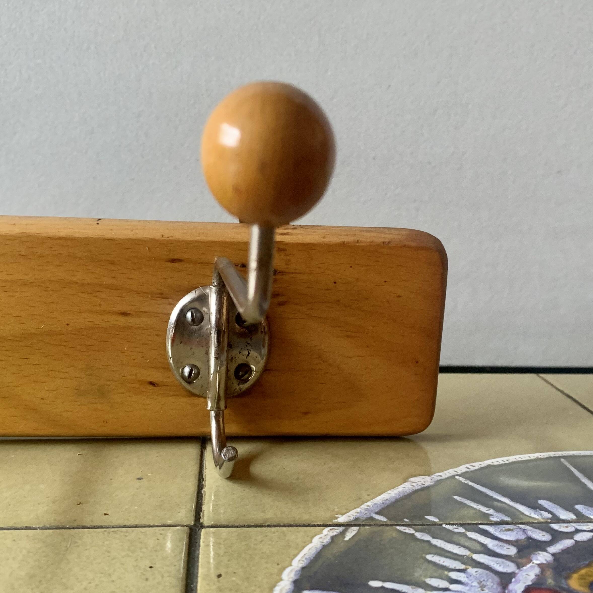 Vintage wooden wall coat rack - triple ball hook