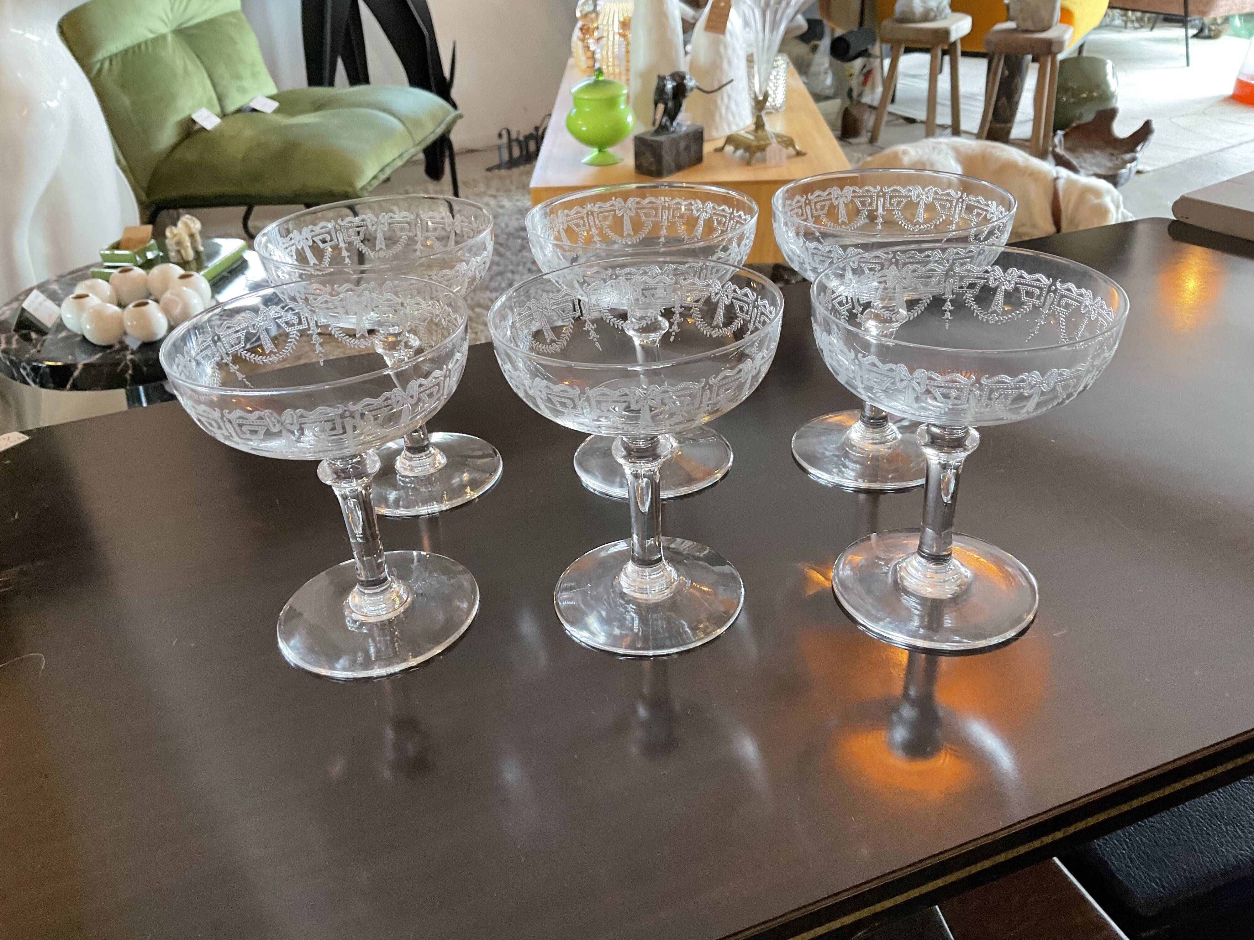 6 champagne glasses. Saint Louis crystal.