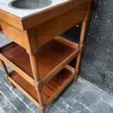 Old refreshing table